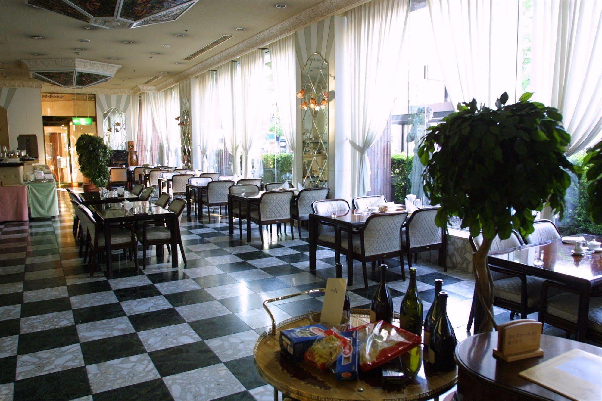 Koyo Grand Hotel Сендай Екстериор снимка